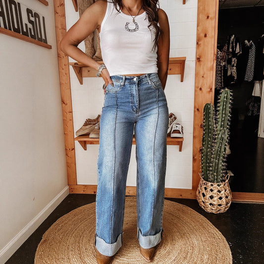 Fashion Leisure Washed-out Elastic Mid-waist Straight Jeans